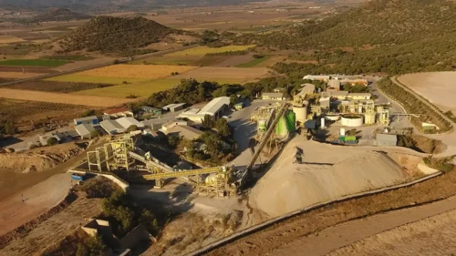 İngiltere'den Akın İpek'e 235 bin sterlinlik yargılama gideri faturası