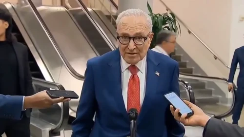 Schumer'dan Trump'a İran uyarısı: "Durum ciddi, kamuoyunu bilgilendirin"