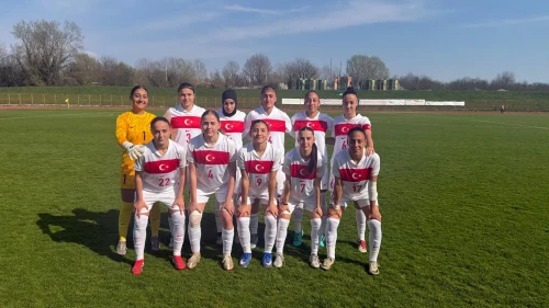 U17 kız millî takımı, İtalya'ya 3-0 mağlup oldu, artık Hırvatistan önünde ne yapacak?