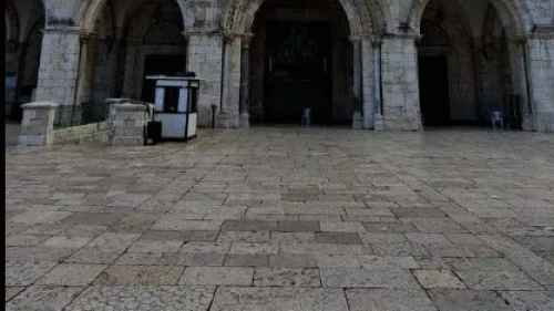 İsrail işgal güçleri Mescid-i Aksa’yı dördüncü gün kapalı tutuyor