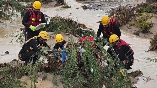 Umman'da kötü hava koşulları can kaybına neden oldu: 24 saatte 4 kişi hayatını kaybetti