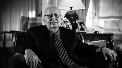 Türk siyasetinin çınarı Hüsamettin Cindoruk 92 yaşında hayata veda etti