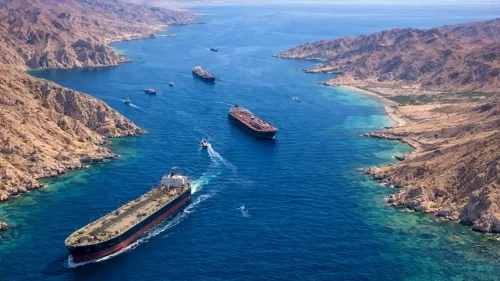 Türk gemileri Hürmüz Boğazı'ndan güvenle geçti! Bakan Uraloğlu'ndan açıklama ne diyor?