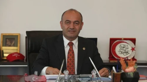 Özgür Karabat'tan dikkat çeken açıklama: AKP, Trump'ın meşruiyetinin bedelini doğal gazla ödüyor