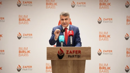 Karamahmutoğlu: "Türkler bir kez daha sırtımızdan hançerleniyoruz" dedi!