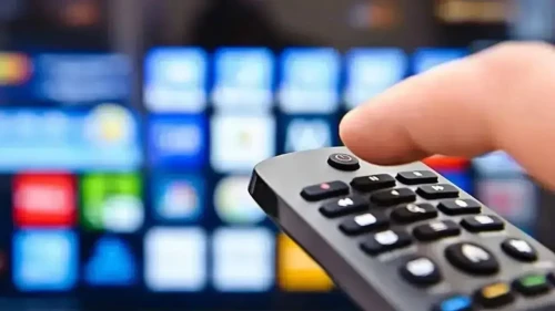 1 Mayıs TV’de ne var, hangi diziler yayınlanacak? Kızılcık Şerbeti, Arka Sokaklar, Taşacak Bu Deniz yeni bölüm mü?