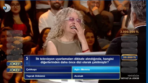 Beyaz'la Joker'de Edebiyat Sınavı: Yarışmacıya Aşk-ı Memnu Sorusu Soruldu
