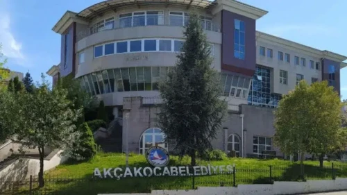 Akçakoca Belediyesi’nde yönetim değişti: Başkanvekilliğini AK Parti kazandı