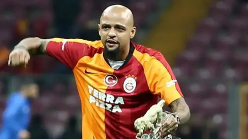 Felipe Melo'nun Neymar'a Galatasaray Forması Hediye Etmesi, Futbol Dünyasını Salladı