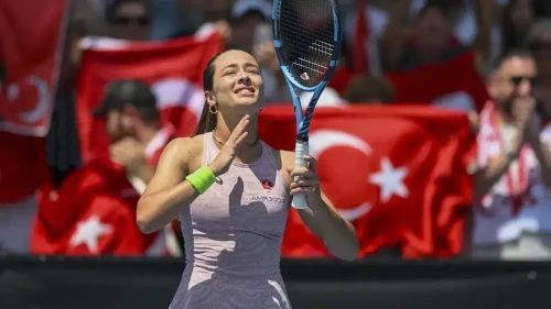 Zeynep Sönmez tarihe geçti: Dünya sıralamasında ilk 50'ye giren ilk Türk tenisçi oldu