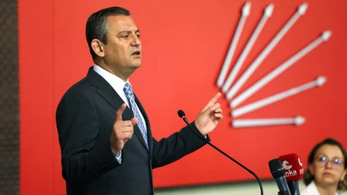 CHP'de olağanüstü kurultay için mahkemeye başvuru süreci başlıyor