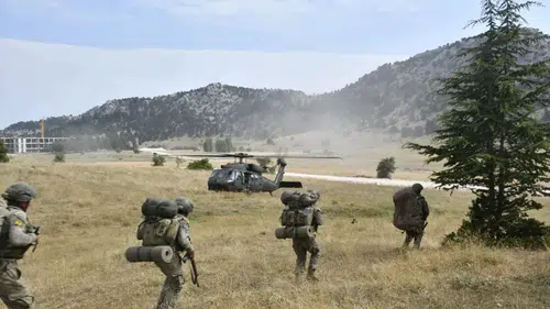 Komandolar Eğirdir'de 13 gün boyunca zorlu arazide ter döktü