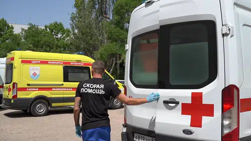 Sivastopol'da drone dehşeti: Beş katlı bina hedef alındı, iki kişi ağır yaralı
