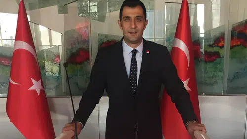 Selim Belediye Başkanı Barış Koç bir maaşını YENİ Parti'ye bağışladı