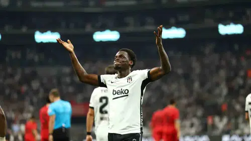 Beşiktaş, Çorum FK'yı 6-2 yenerek ligdeki iddiasını güçlendirdi!