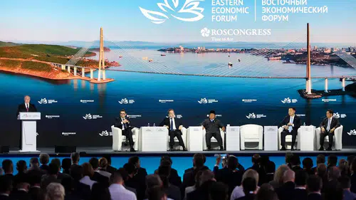 Doğu Ekonomi Forumu'nda devasa ticaret hacmi: 81 milyar dolarlık imza