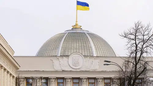 Ukrayna Parlamentosu'nda yolsuzluk depremi: 60'tan fazla vekil mercek altında