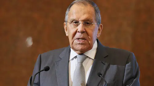 Lavrov'dan Batı'ya seçim tepkisi: Halkın iradesi Putin'in rotasını onaylayacak