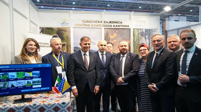 İzmir'de Uluslararası Turizm Ticaret Fuarı 19. kez kapılarını açtı