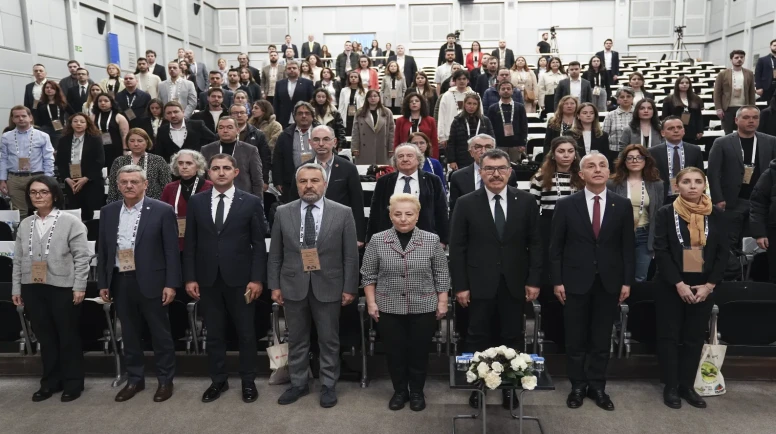 Orta Karadeniz Kariyer Fuarı Samsun'da gençlere yeni fırsatlar sunuyor