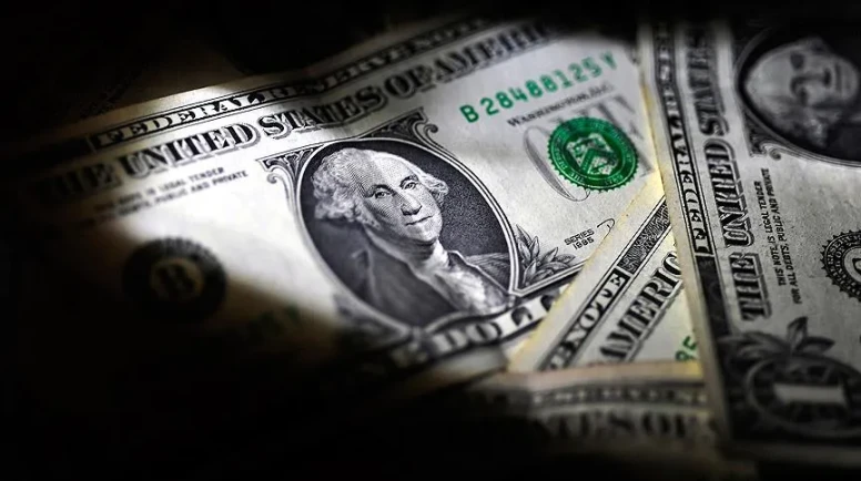 Döviz piyasasında güne yükselişle başlandı: Dolar 38,95 TL, avro 44,32 TL