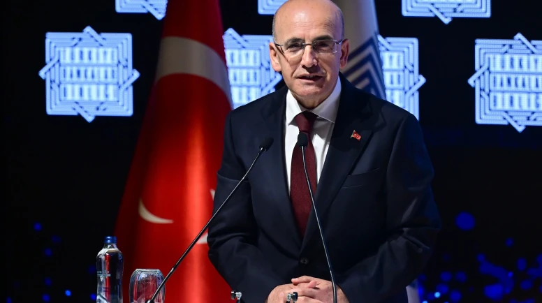 Mehmet Şimşek, resmi temaslar için   Lefkoşa’ya gitti