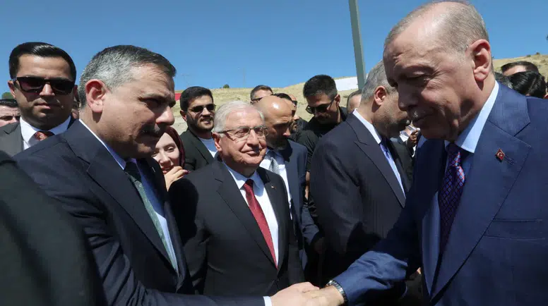 Bakan Çiftçi, Malazgirt Zaferi'nin 955. yılı Ahlat etkinliklerine katıldı