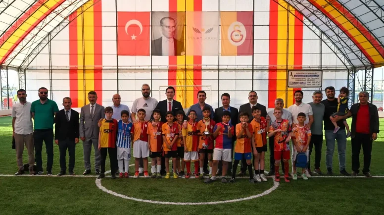 Galatasaray Adnan Polat Spor ve Eğitim Merkezi’nden Nusaybinli Gençlere Destek