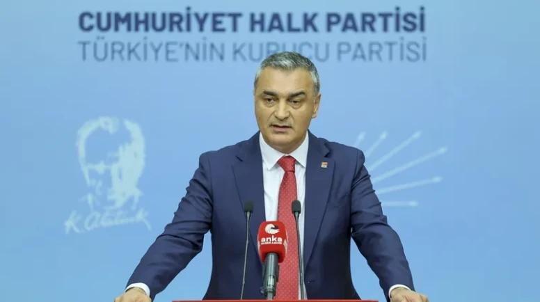 CHP'de büyük değişim: 7 il örgütü feshedildi, 15 yeni başkan atandı