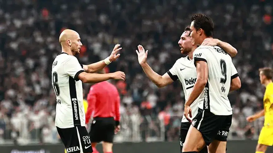 Beşiktaş, Hradec Kralove'yi 1-0 yenerek Avrupa'da bir üst tura yükseldi