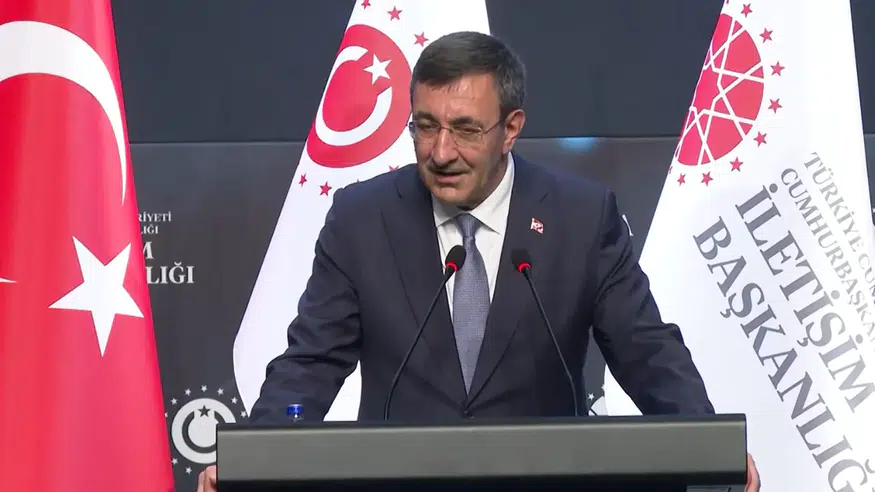Cumhurbaşkanı Yardımcısı Yılmaz: Uluslararası yatırımlarda hedef yüzde 1,5 pay
