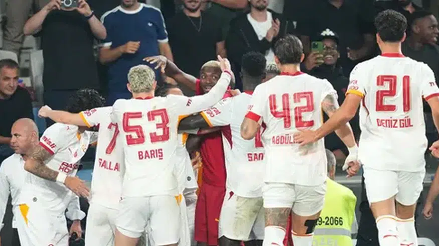 Galatasaray, Başakşehir deplasmanında 3-2 kazanarak galibiyet serisini sürdürdü.