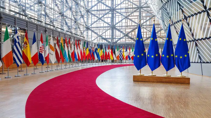 Brüksel'de Zelenskiy'e soğuk duş: Enerji krizi ve Trump gerilimi gündemi gölgeledi
