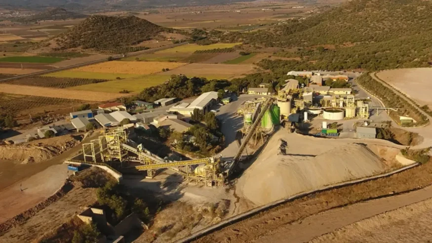 İngiltere'den Akın İpek'e 235 bin sterlinlik yargılama gideri faturası