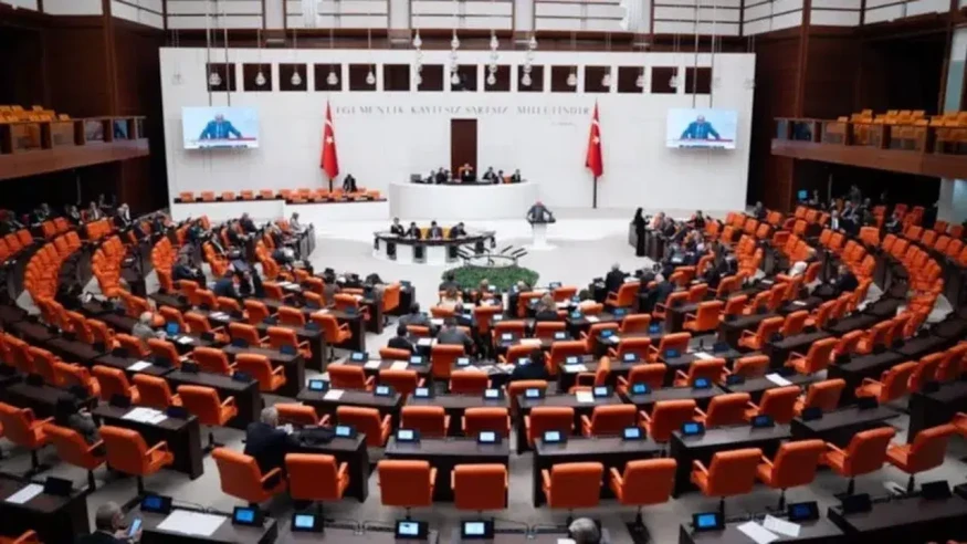 Annelere müjde! Doğum izni 24 hafta olacak, babalık izni de 10 güne çıkıyor