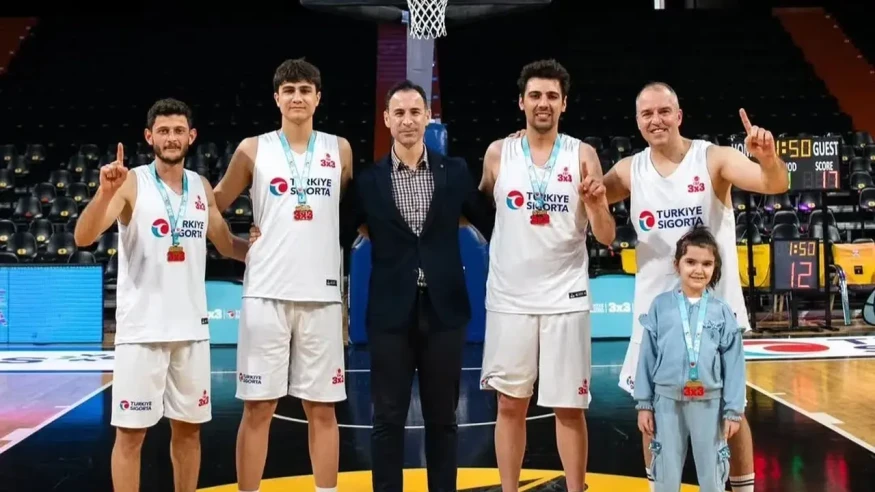 Mersin'de 3x3 basketbol rüzgarı: Şampiyonluk kupası Kayseri'ye gitti