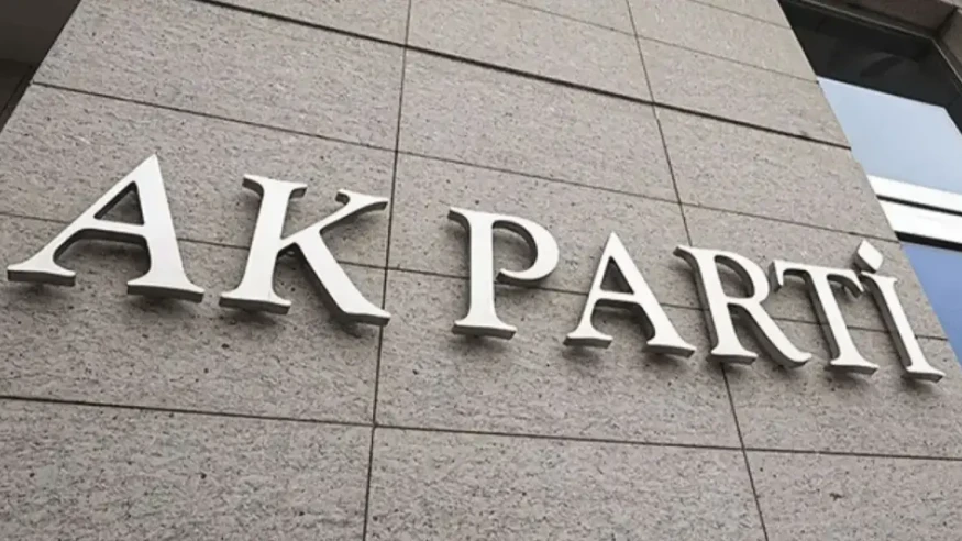 Erdoğan, AK Parti'ye katılan isimlere hoş geldiniz dedi