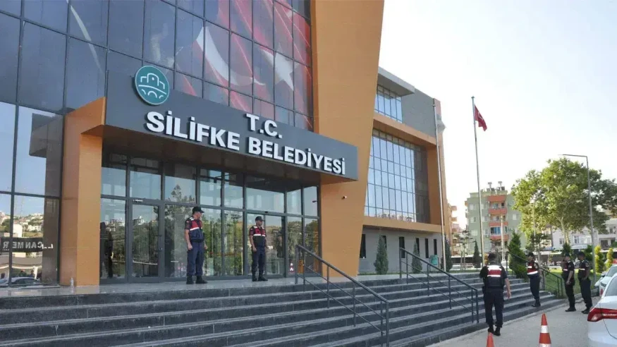 Silifke Belediyesi’nde başkanvekili CHP’li Oğuzhan Kökten oldu
