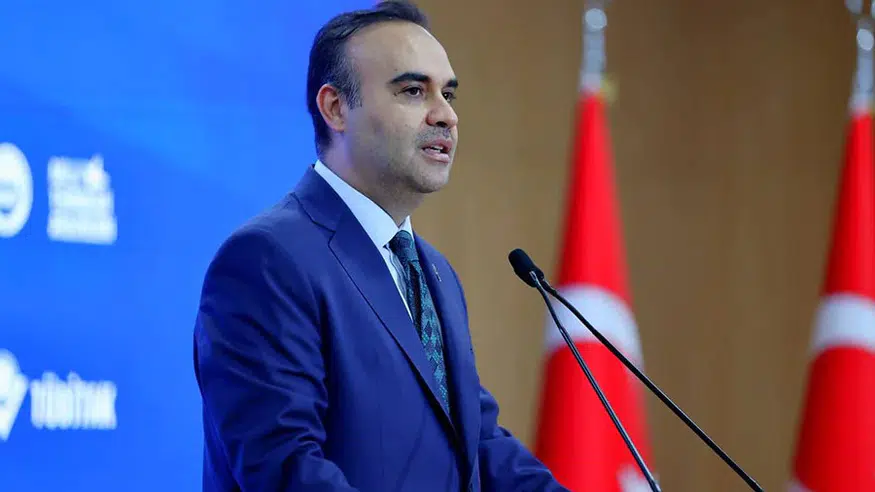 Dünya sahnesinde ay-yıldızlı gurur: Genç beyinler madalyaları topladı