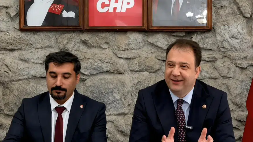CHP'li Alp'ten sert kurultay suçlaması: Delegelere menfaat sağlandı