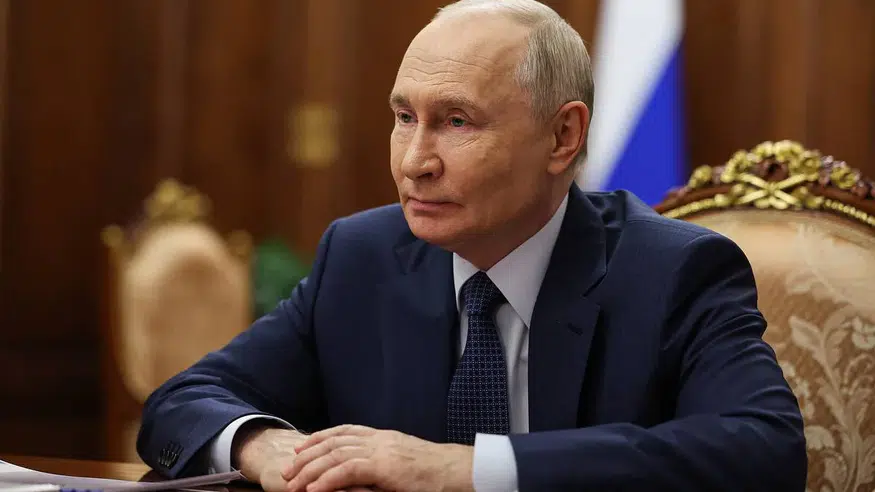 Putin'den seçim değerlendirmesi: Dış müdahalelere rağmen sandık güvenle kuruldu
