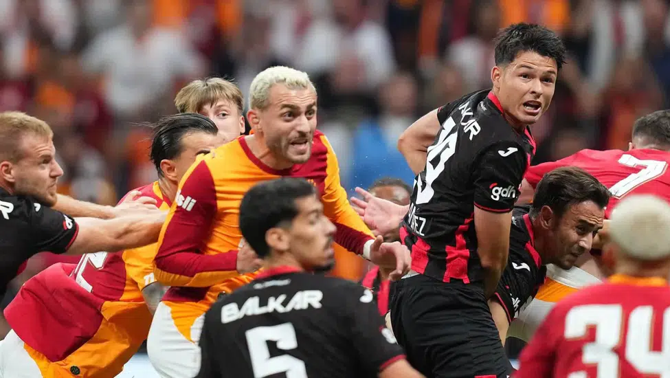 Çorum FK’dan RAMS Park’ta Müthiş Direniş: Galatasaray Sezonu Puan Kaybıyla Açtı! (2-2)
