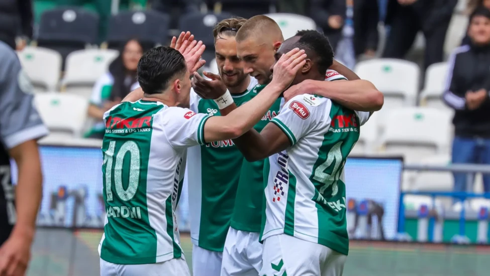 Konyaspor, Karagümrük'ü evinde 3-0 ile geçti! Sırada Antalyaspor var mı?