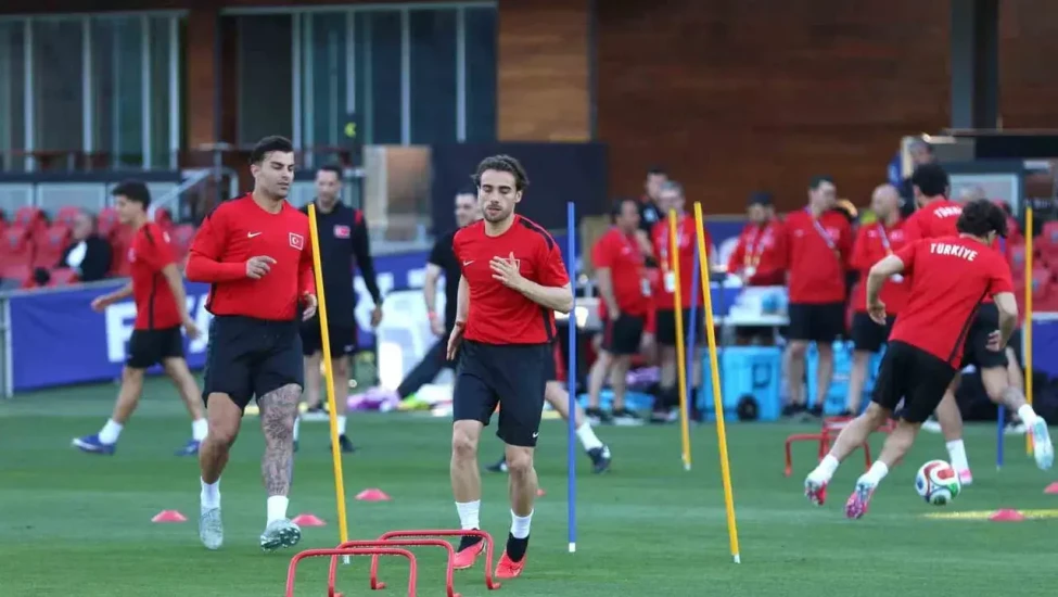 A milli futbol takımı, San Francisco'daki ilk antrenmanını yaptı