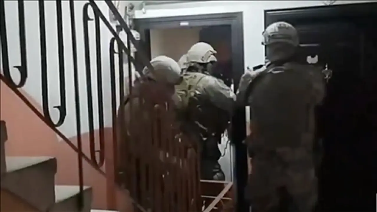 Organize suç örgütüne yönelik 21 ildeki operasyonlarda 96 şüpheli ...